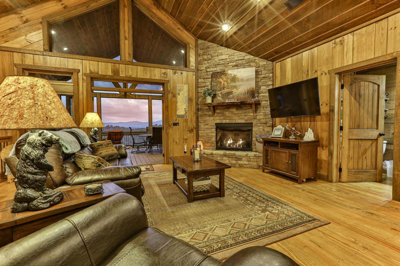 Eagles Crest - Long Range Layered Mountain Views In Peaceful Neighborhood! Vila Mineral Bluff Exterior foto