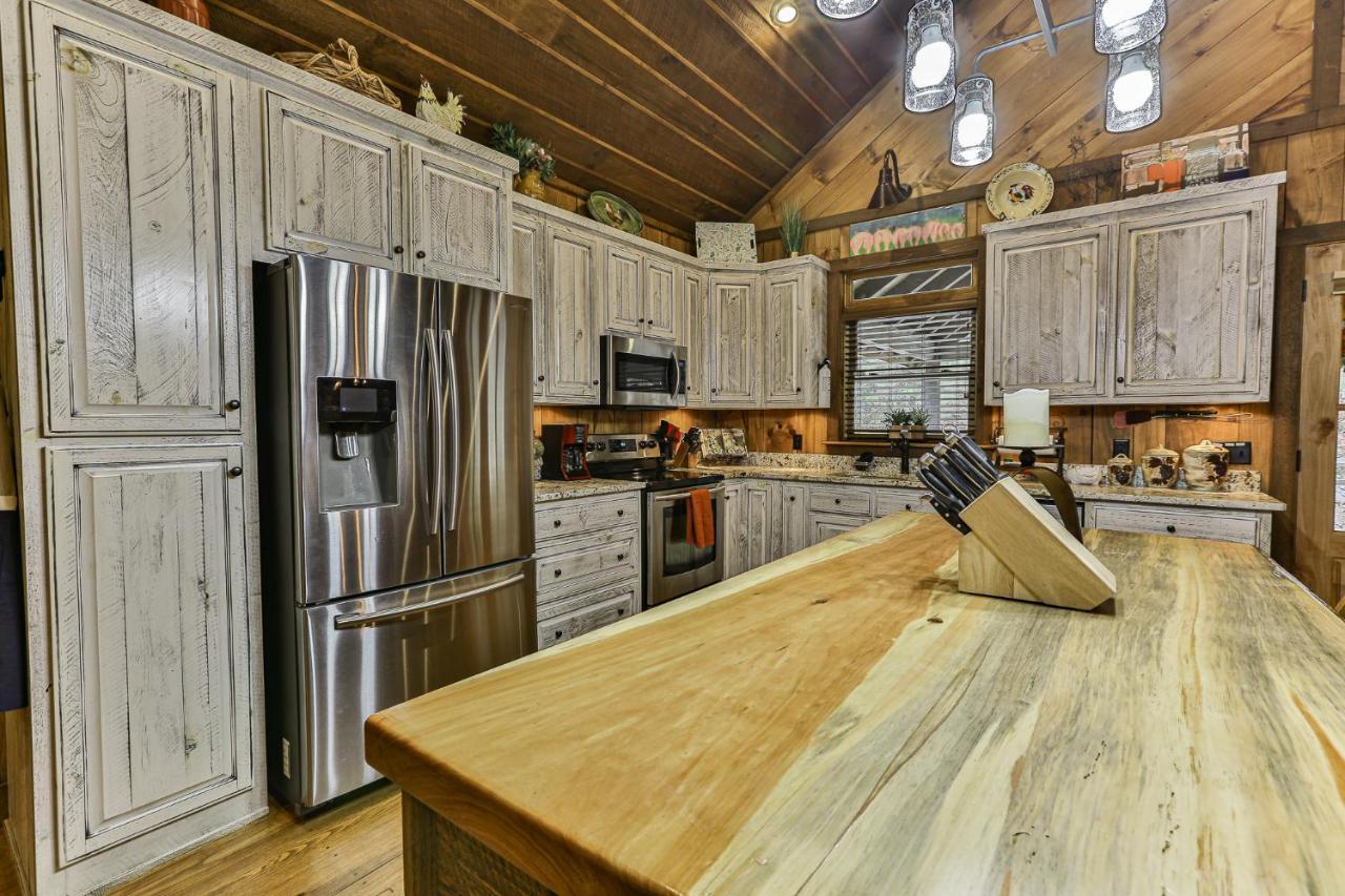Eagles Crest - Long Range Layered Mountain Views In Peaceful Neighborhood! Vila Mineral Bluff Exterior foto